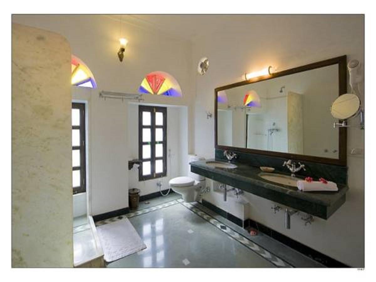Fort Begu Hotel Begun Habitación foto